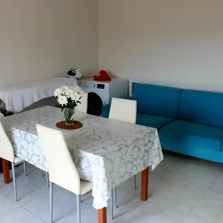 بيت ضيافة Twin With Private Bathroom - 1 3*