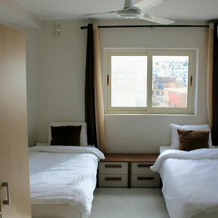 Twin With Private Bathroom - 1 3* Saint Julian's